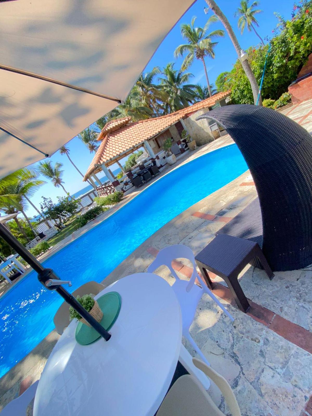 D' Franchesis Hostal ฆวนโดลีโอ ภายนอก รูปภาพ