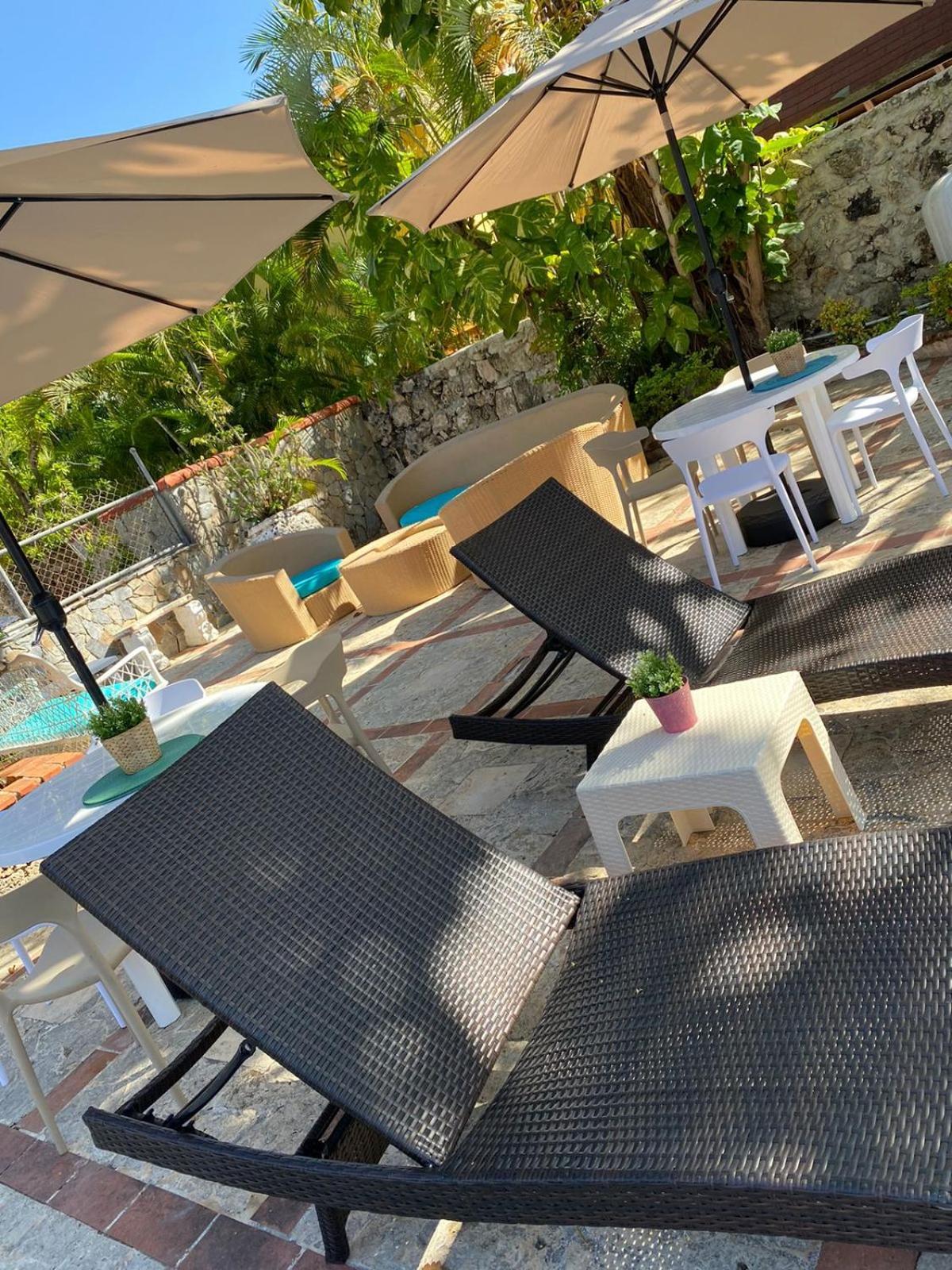D' Franchesis Hostal ฆวนโดลีโอ ภายนอก รูปภาพ