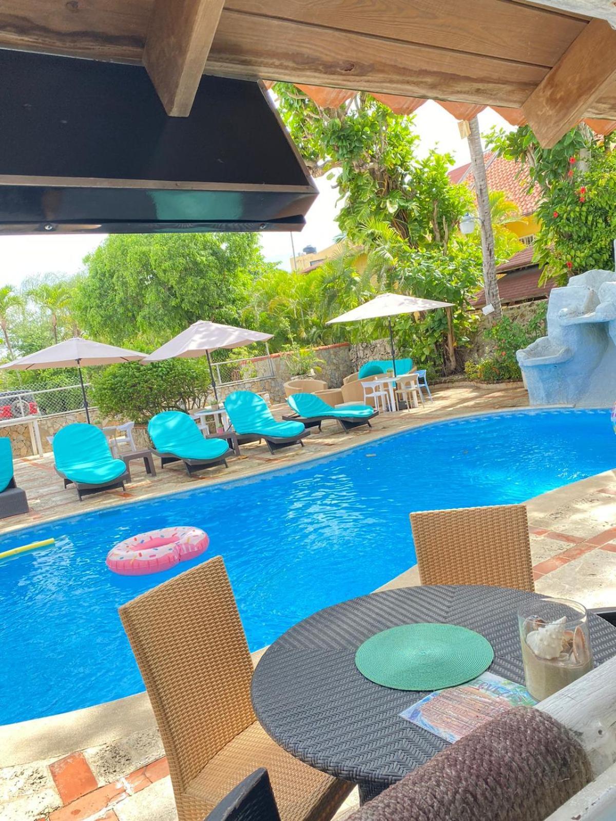 D' Franchesis Hostal ฆวนโดลีโอ ภายนอก รูปภาพ